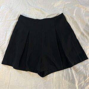 Tildon High Waisted Black Pleated Skirt